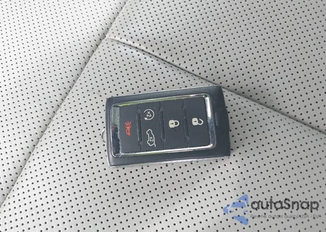 2022 Jeep Grand Cherokee L Overland from USA, damaged, VIN 1C4RJKDG1N8511703